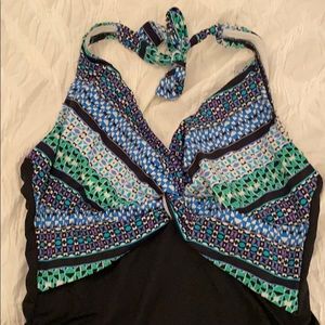 One piece with swim skirt